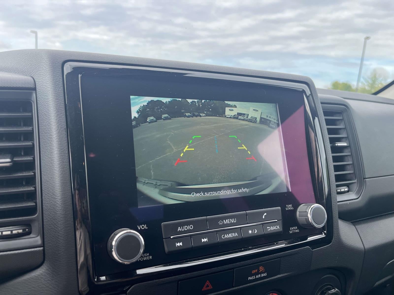 2022 Nissan Frontier S