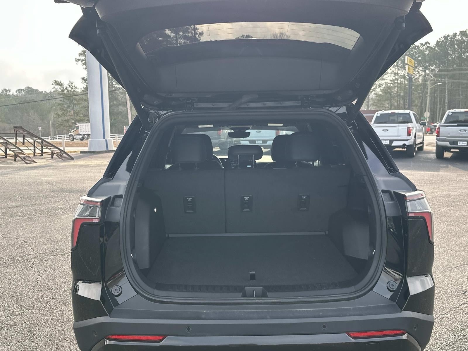 2025 Chevrolet Equinox FWD RS