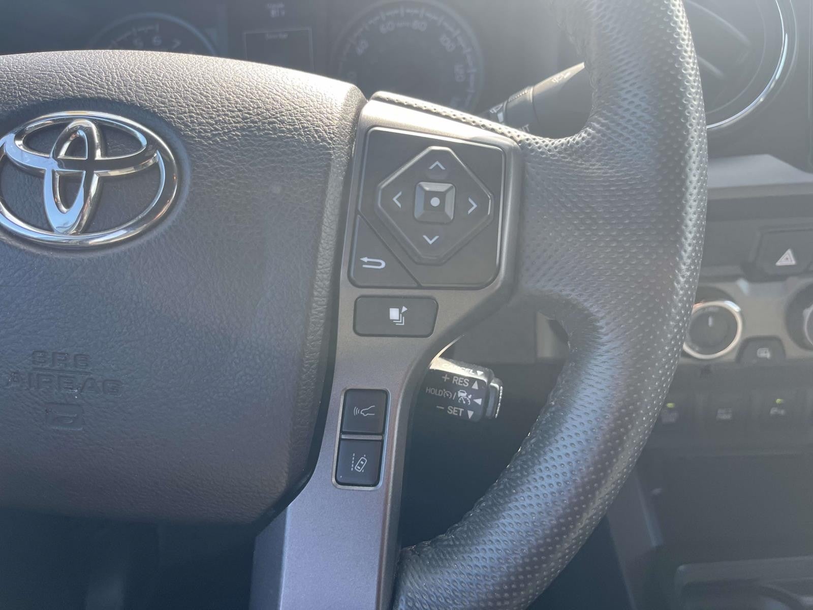 2022 Toyota Tacoma 4WD SR