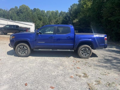 2022 Toyota Tacoma 4WD SR