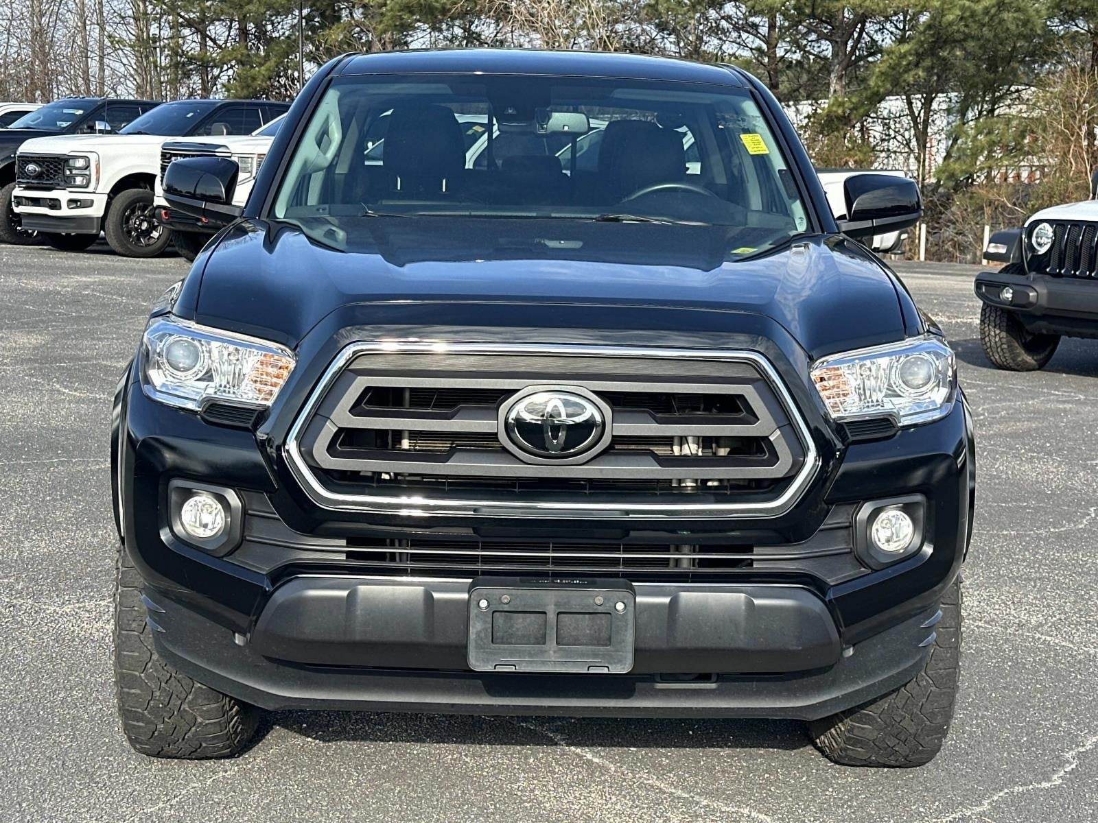 2022 Toyota Tacoma 4WD SR5
