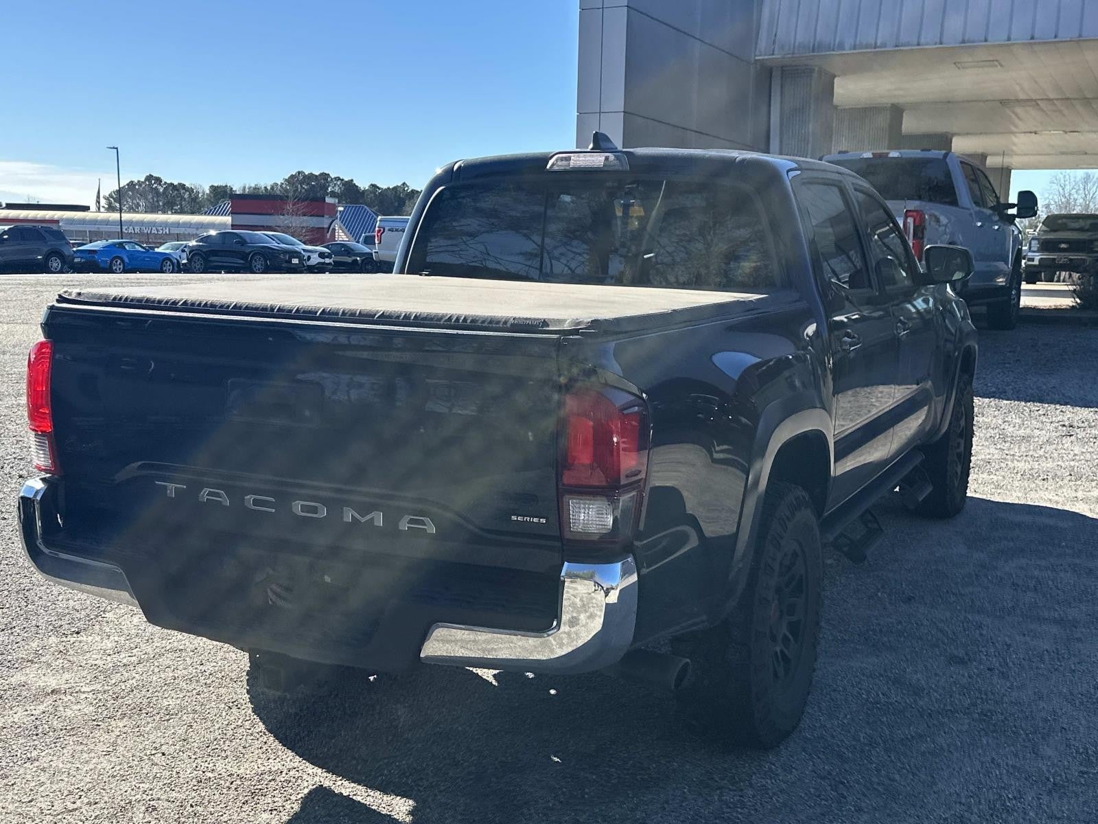 2022 Toyota Tacoma 4WD SR5