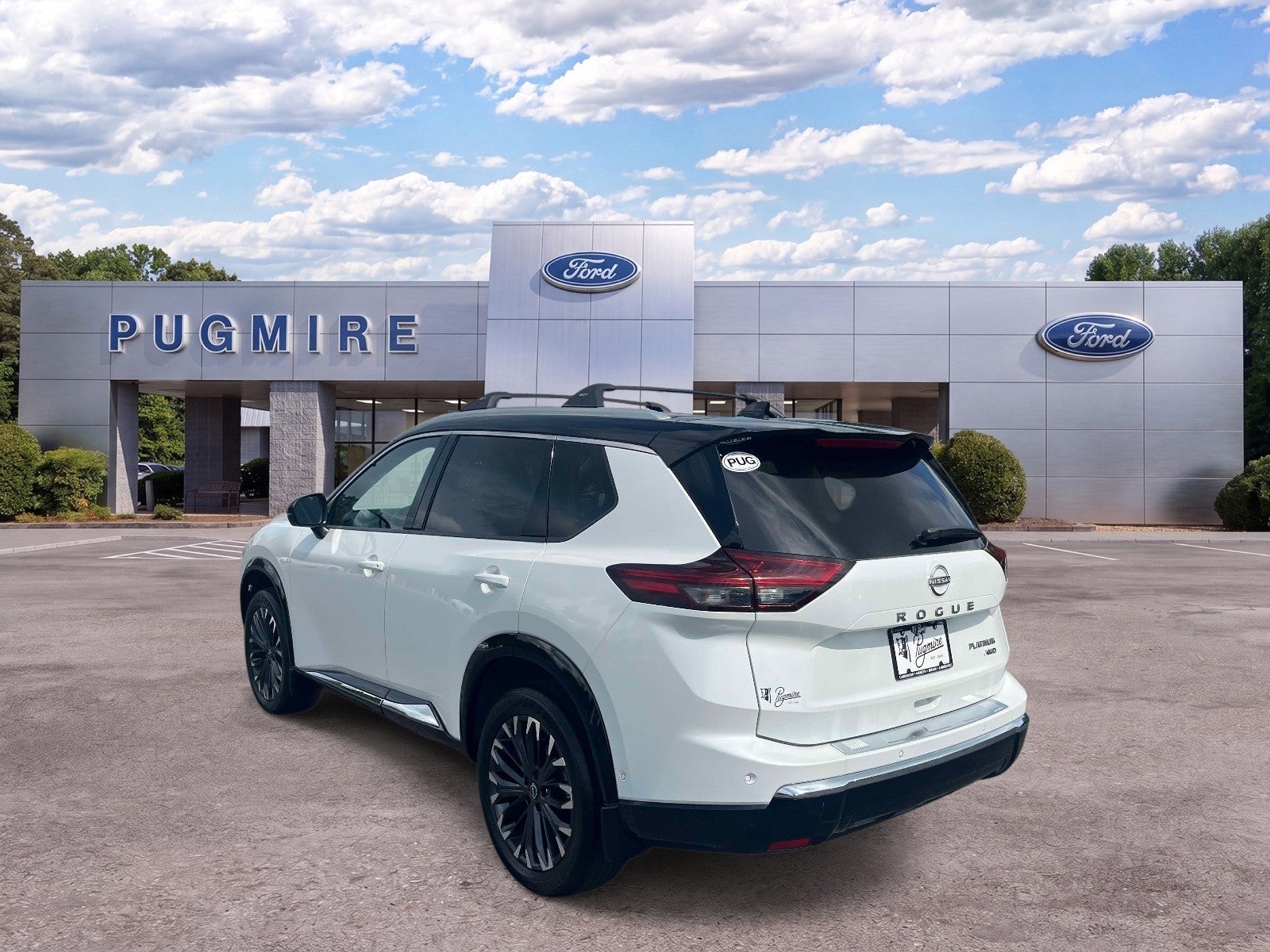 2025 Nissan Rogue Platinum