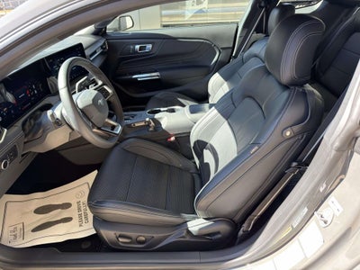 2025 Ford Mustang GT Premium RTR Spec 3