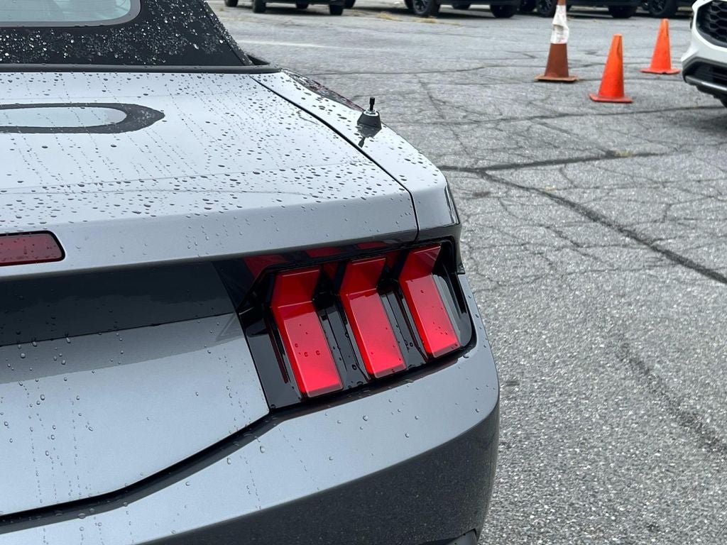 2025 Ford Mustang EcoBoost