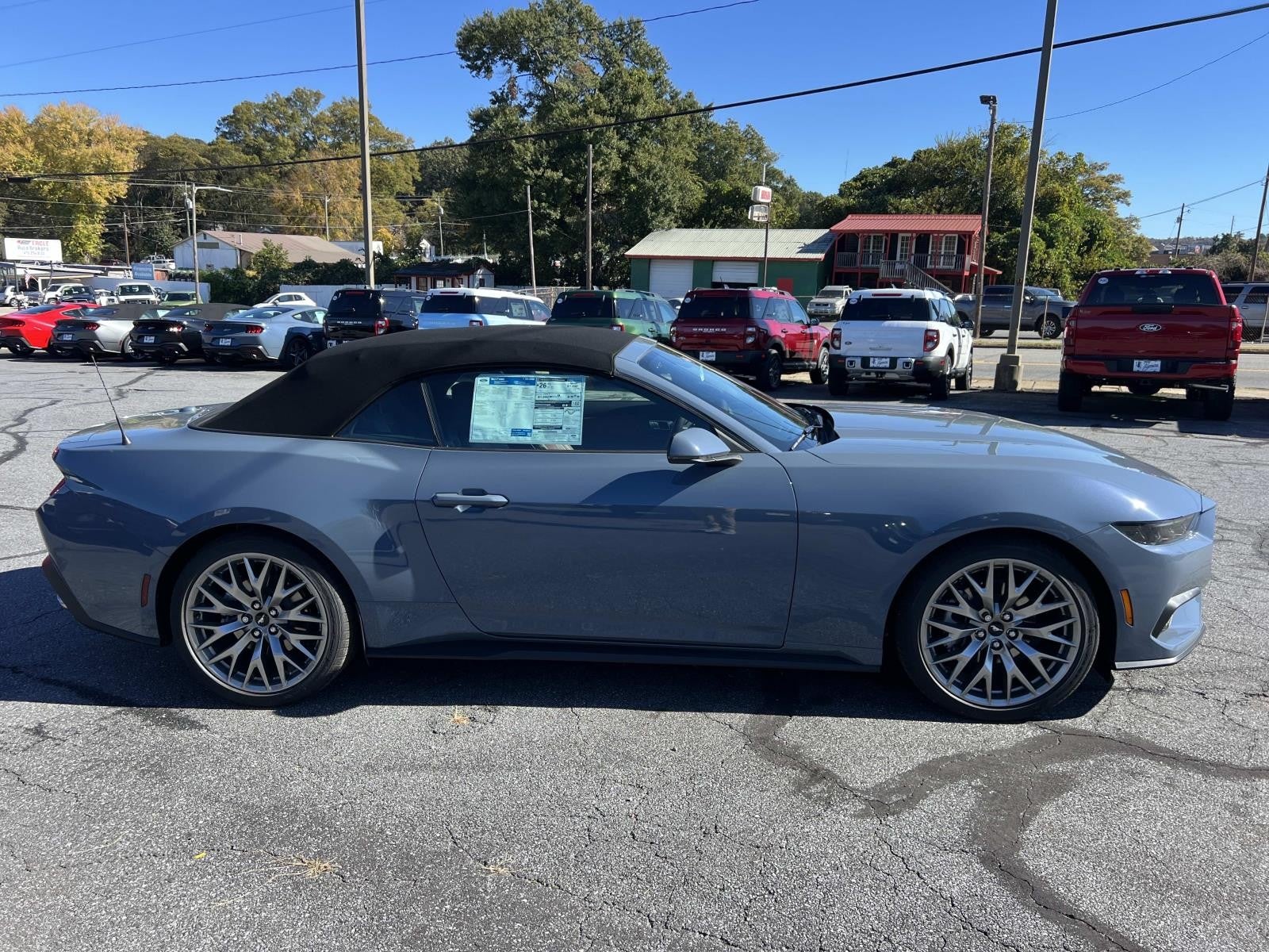 2026 Ford Mustang ECOBOOST PREMIUM CONVERTI