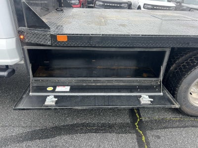 2024 Ford Super Duty F-550 DRW XLT 4WD REG CAB 169 WB 8