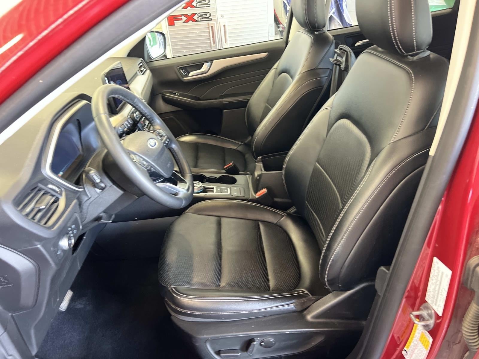 2022 Ford Escape SEL