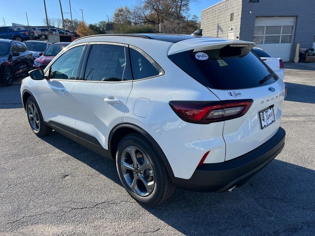 2025 Ford Escape ST-Line