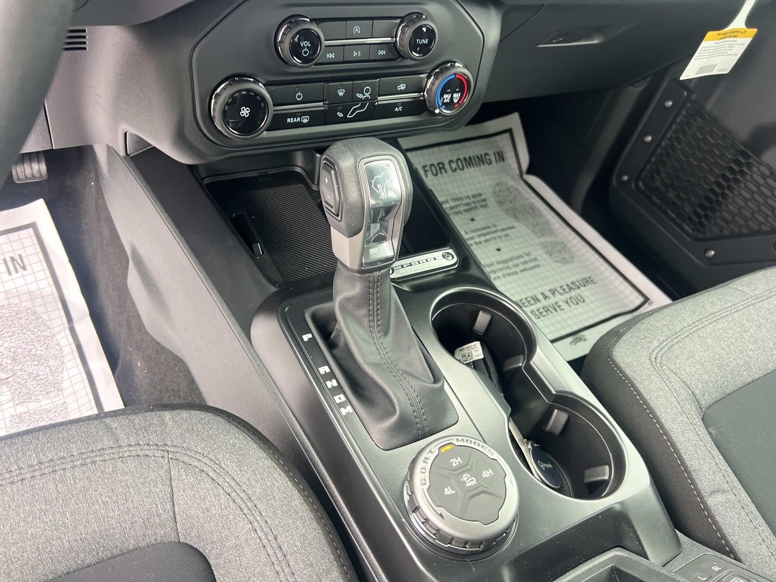2025 Ford Bronco Base
