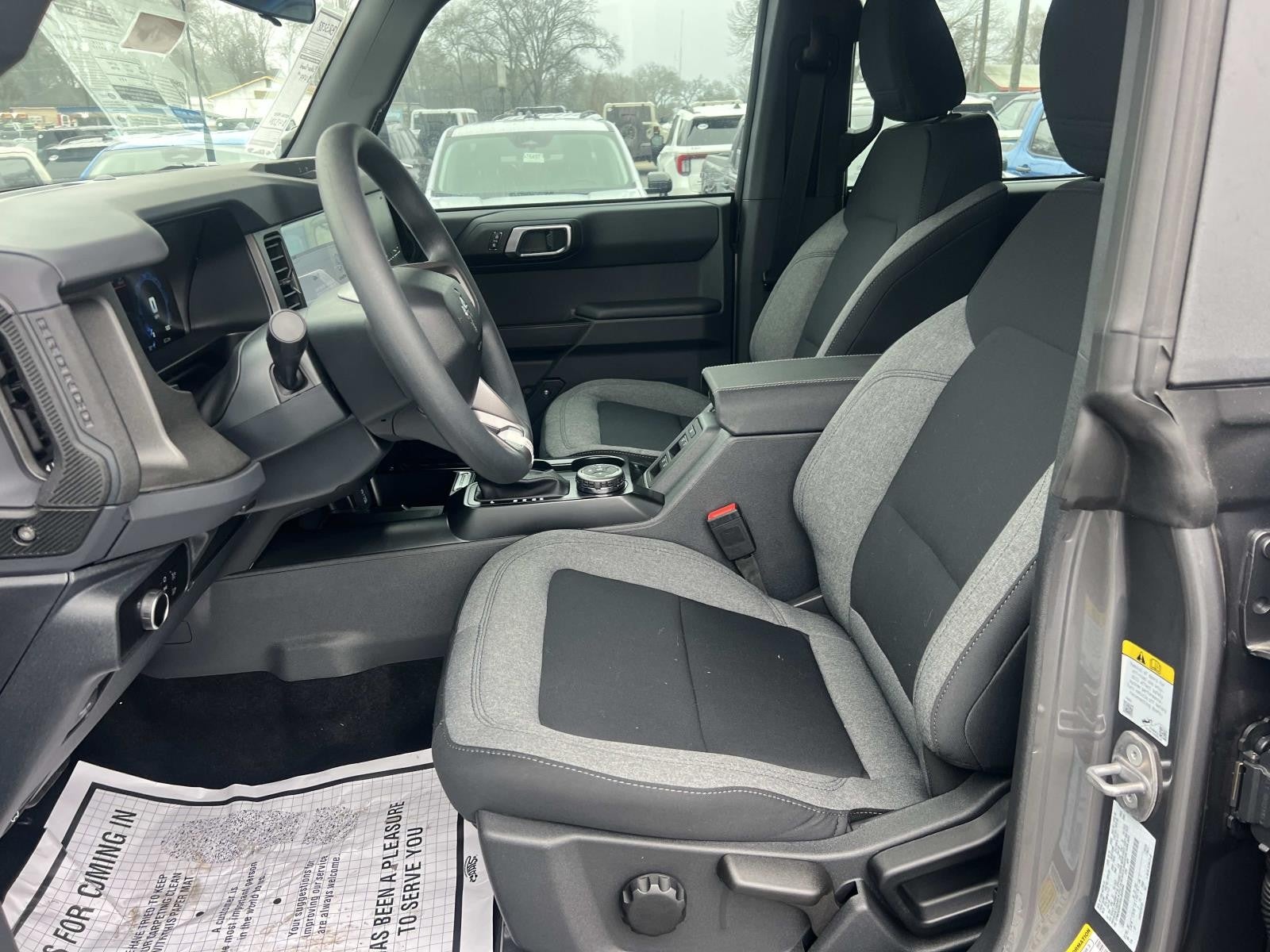 2025 Ford Bronco Base