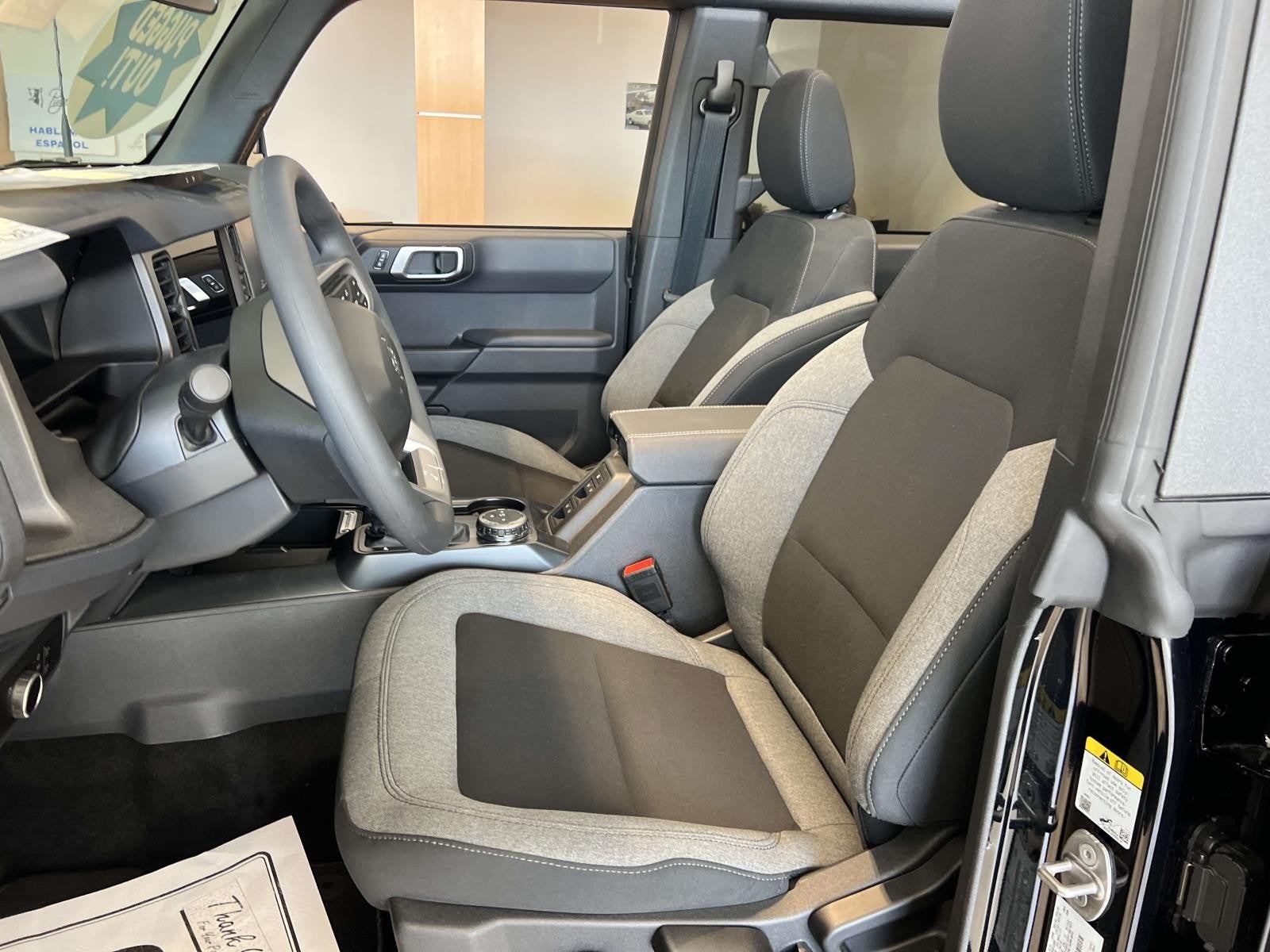 2025 Ford Bronco Pug Custom Retractable Soft Top