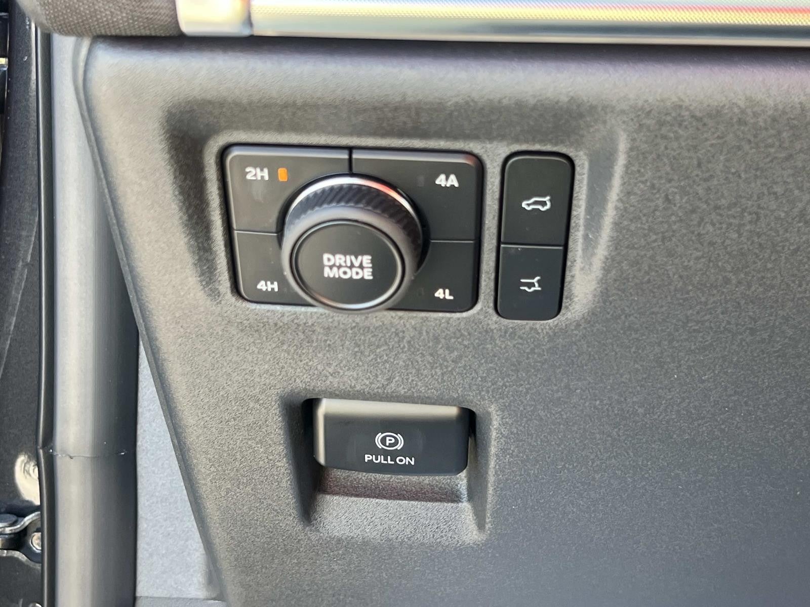 2026 Ford Expedition Max PLATINUM 4X4