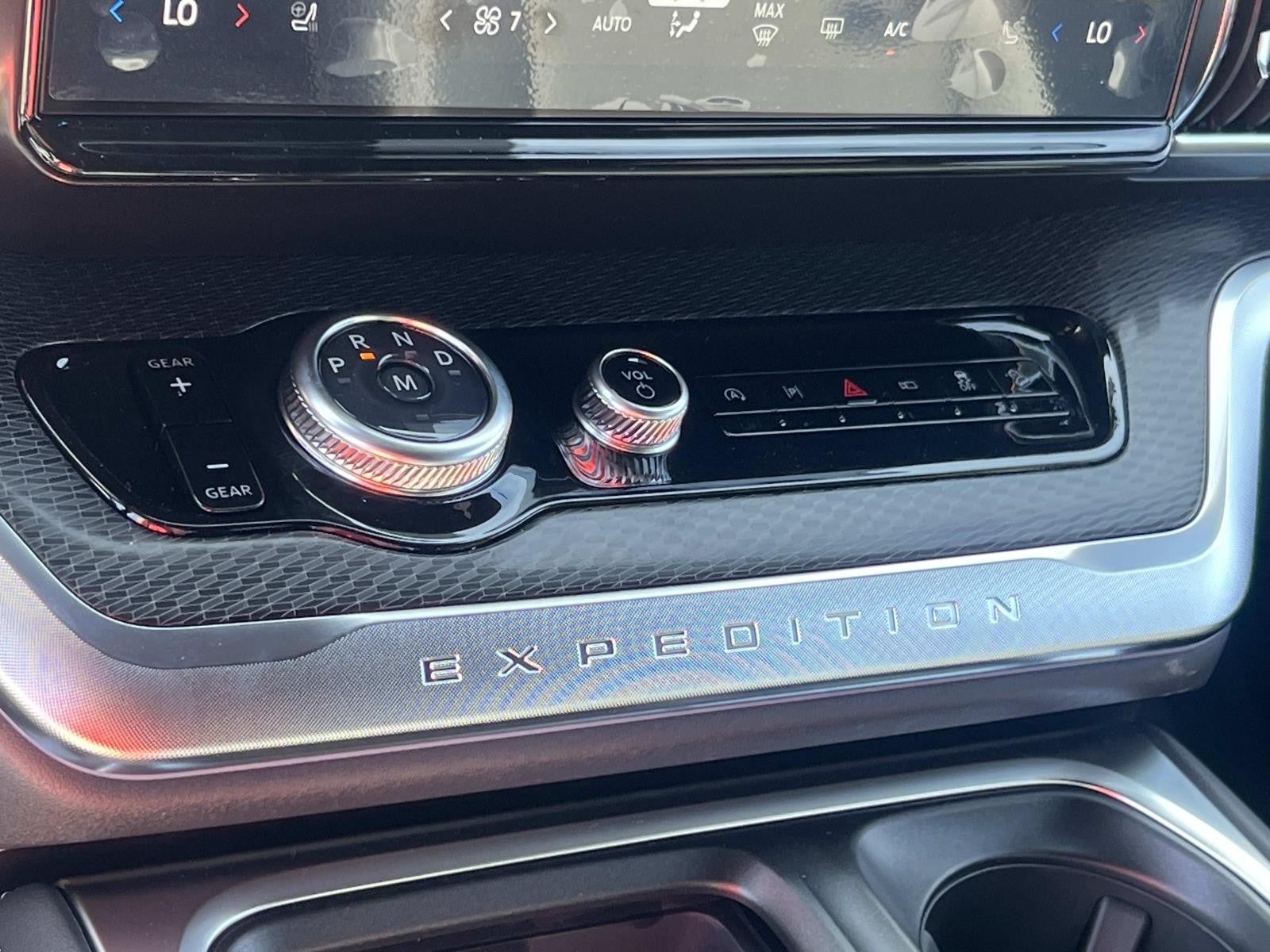 2026 Ford Expedition Max PLATINUM 4X4