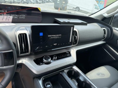 2027 Ford Expedition ACTIVE 4X2