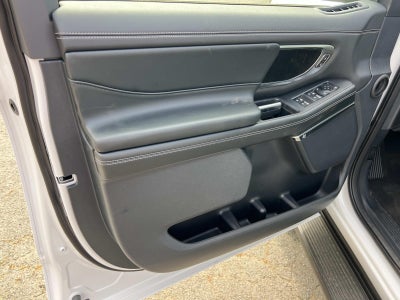 2026 Ford Expedition PLATINUM 4X4