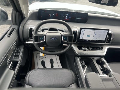 2026 Ford Expedition PLATINUM 4X4