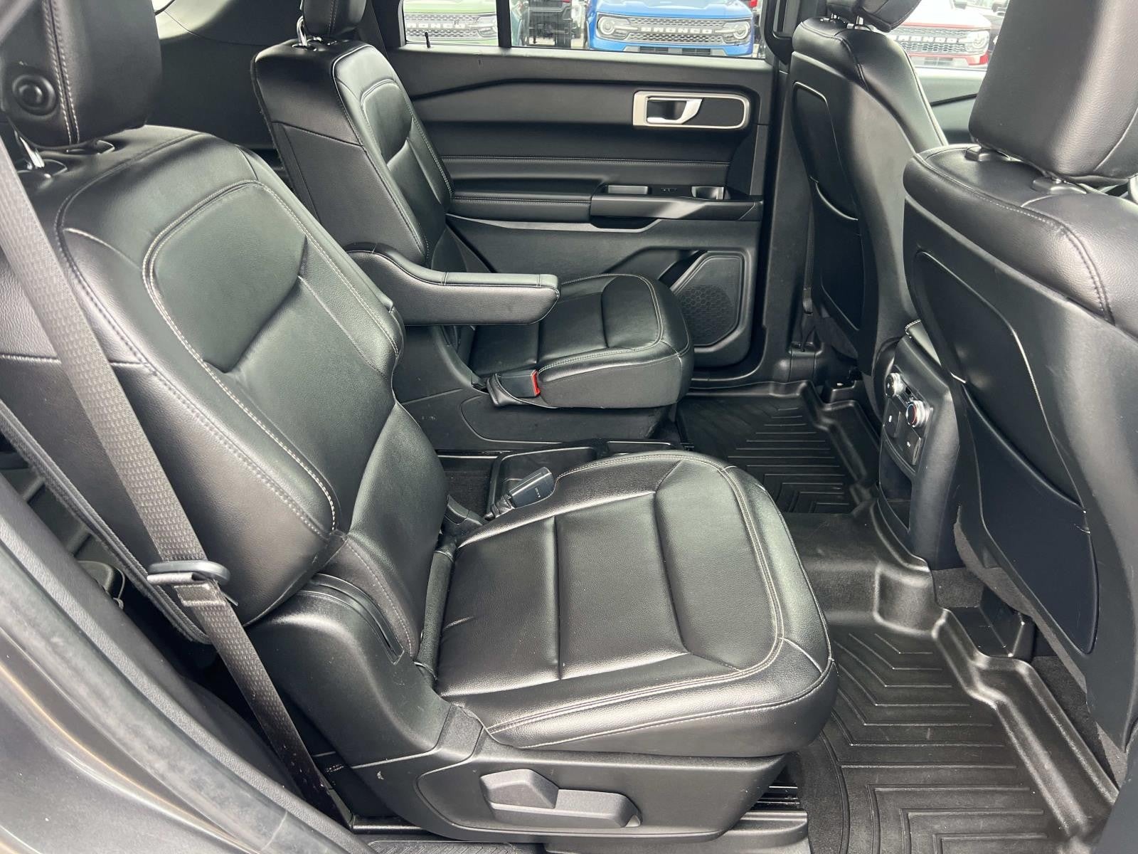 2020 Ford Explorer XLT RWD