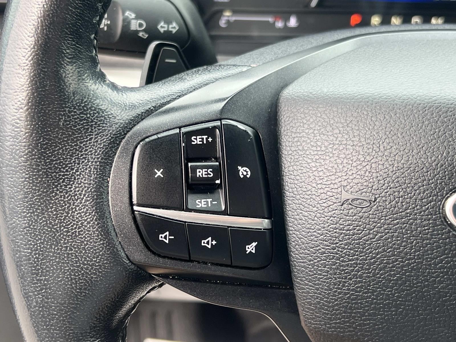 2020 Ford Explorer XLT RWD