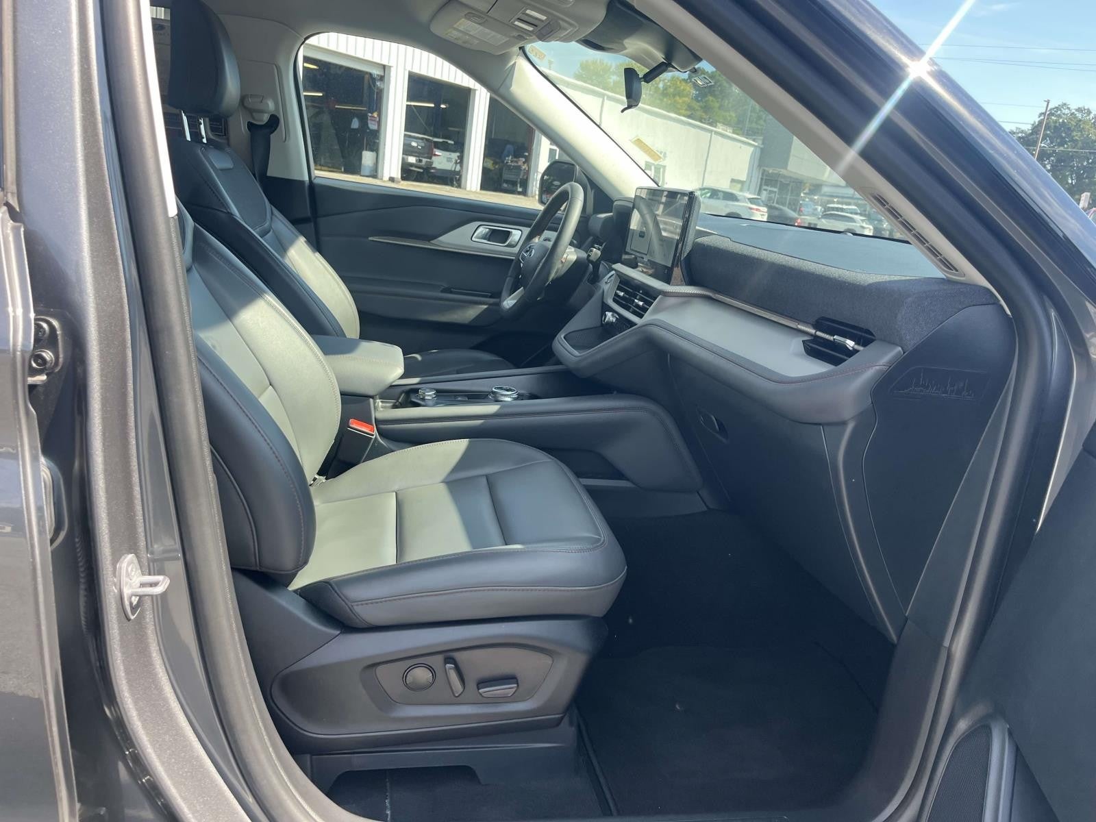 2025 Ford Explorer ACTIVE RWD