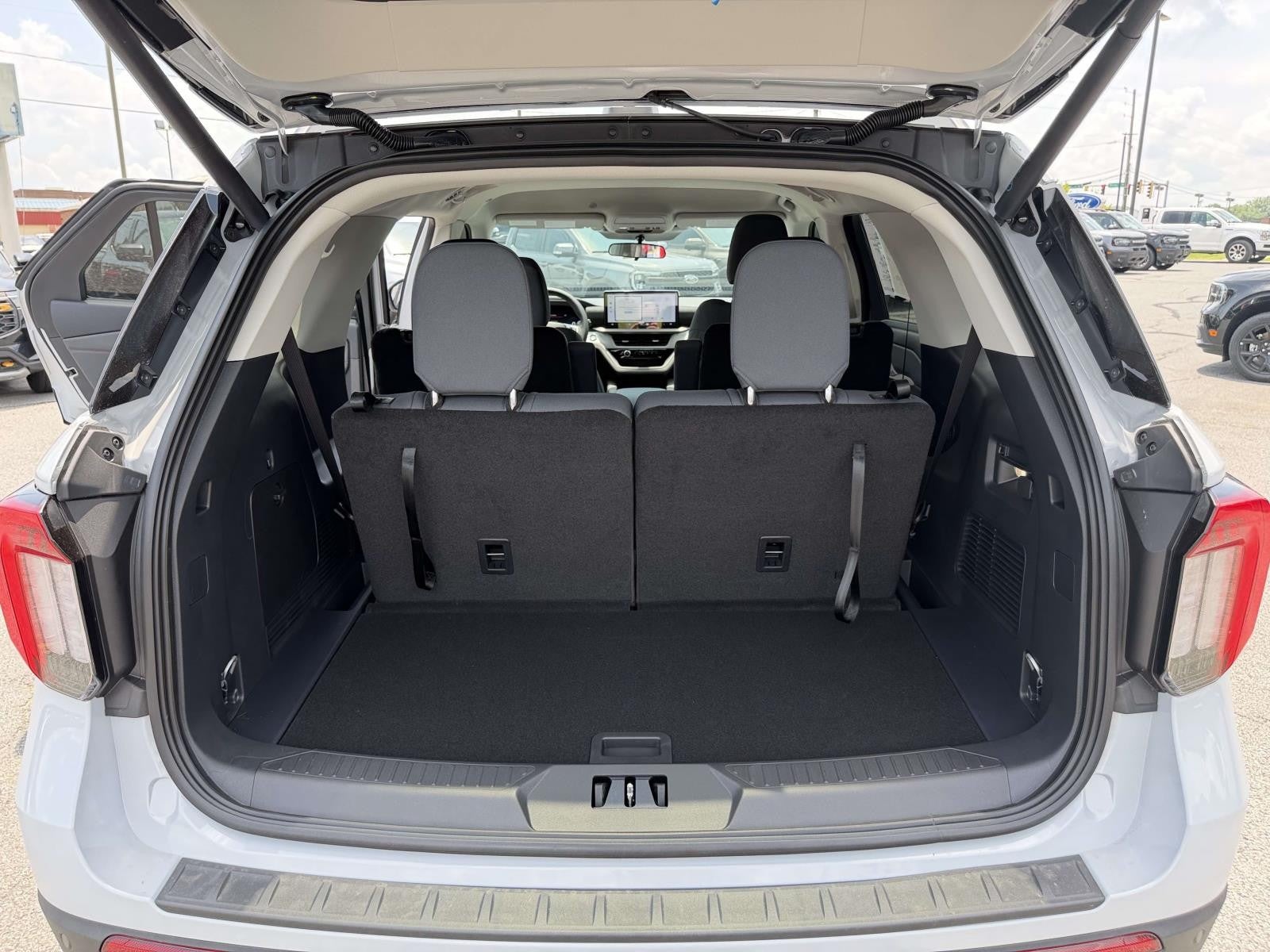 2026 Ford Explorer ACTIVE RWD