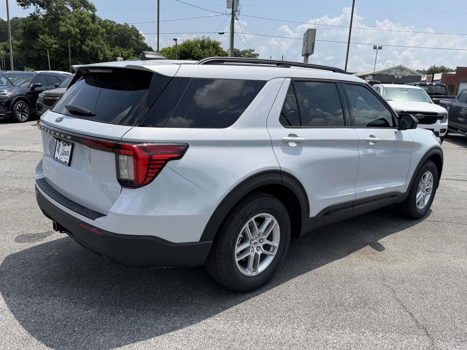2026 Ford Explorer ACTIVE RWD