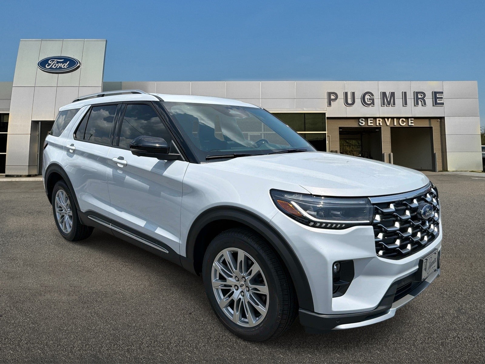 2026 Ford Explorer PLATINUM RWD