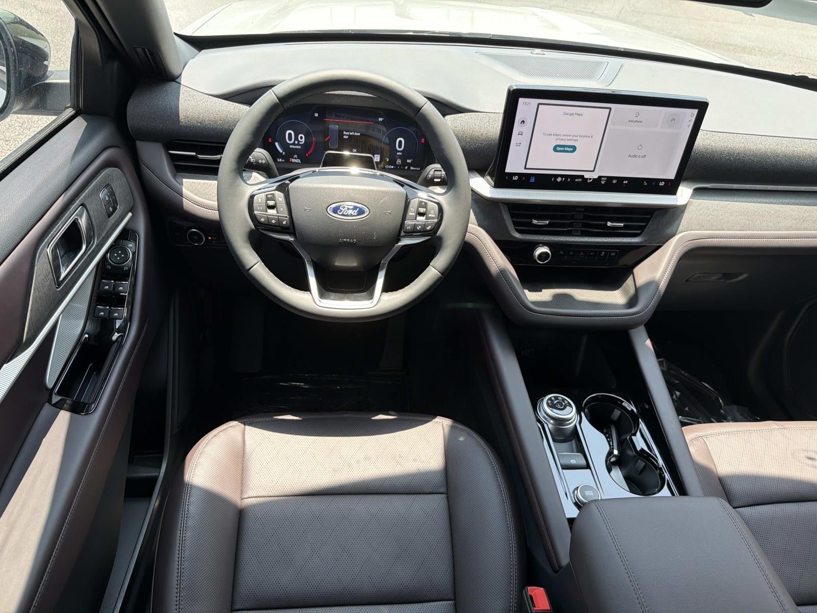 2026 Ford Explorer PLATINUM RWD