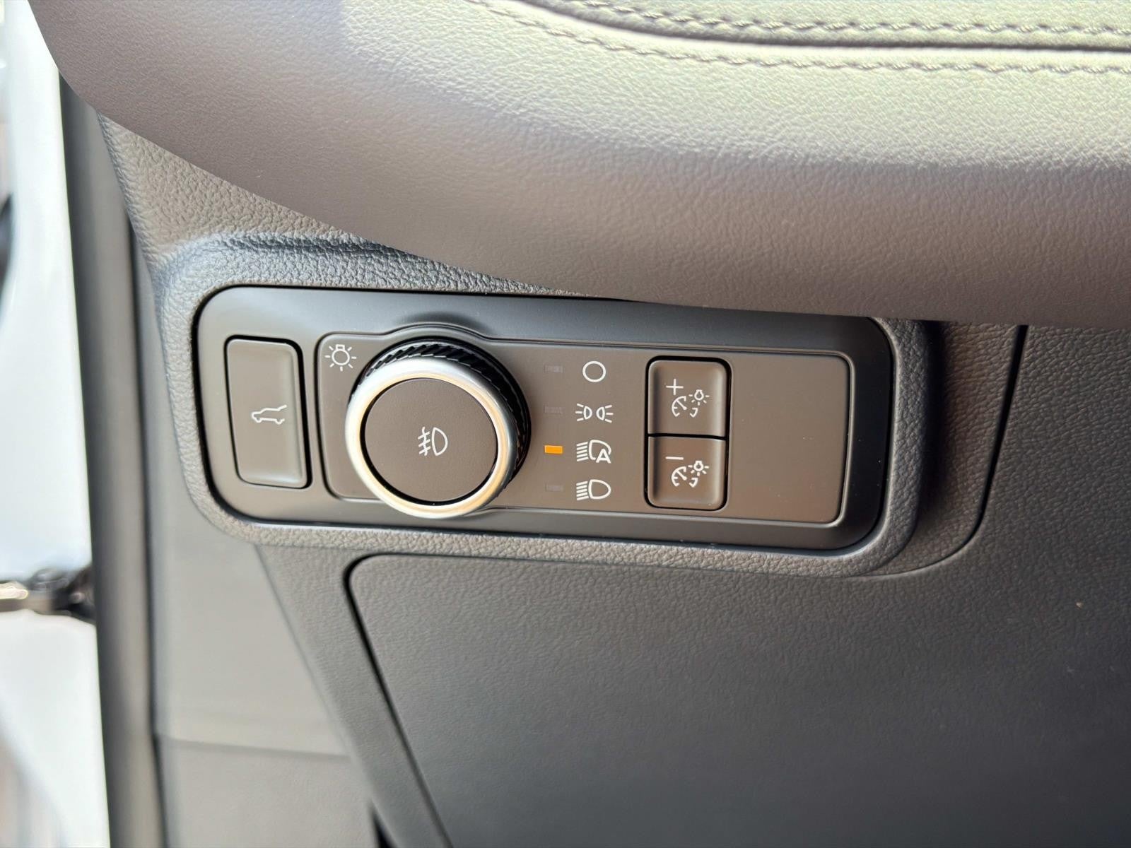 2026 Ford Explorer PLATINUM RWD