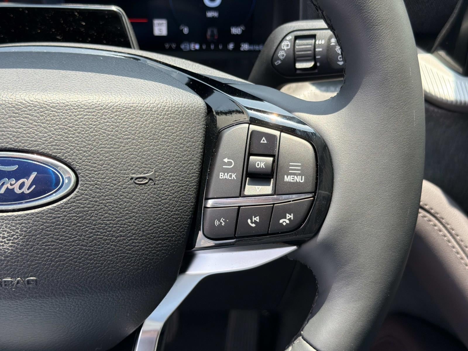 2026 Ford Explorer PLATINUM RWD