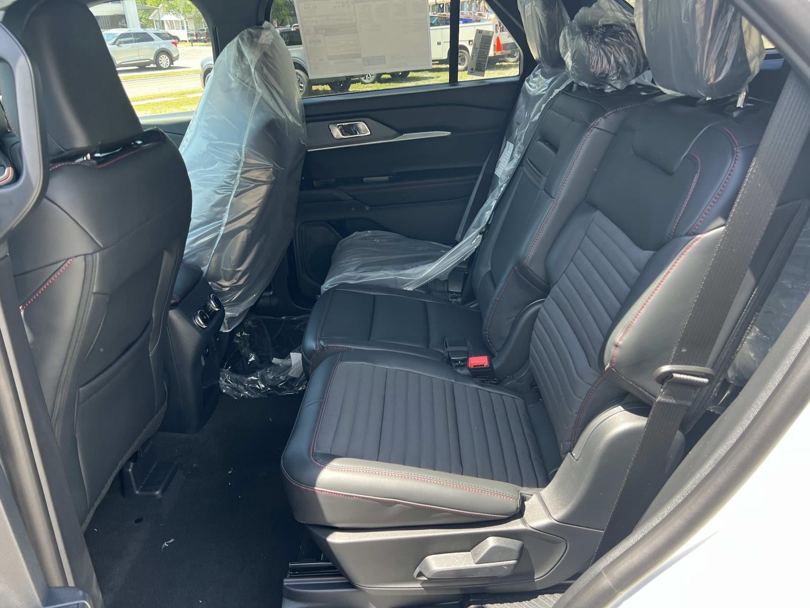 2026 Ford Explorer ST-LINE RWD