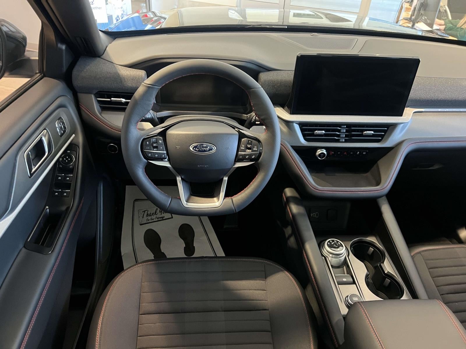 2026 Ford Explorer ST-LINE 4WD