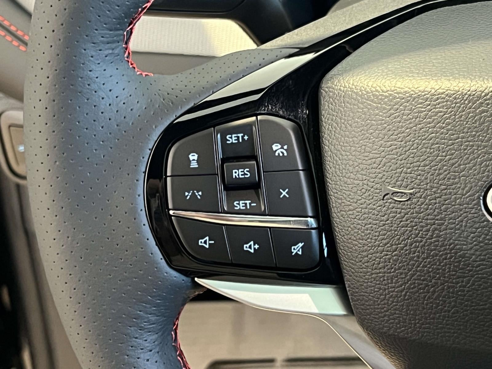 2026 Ford Explorer ST-LINE 4WD