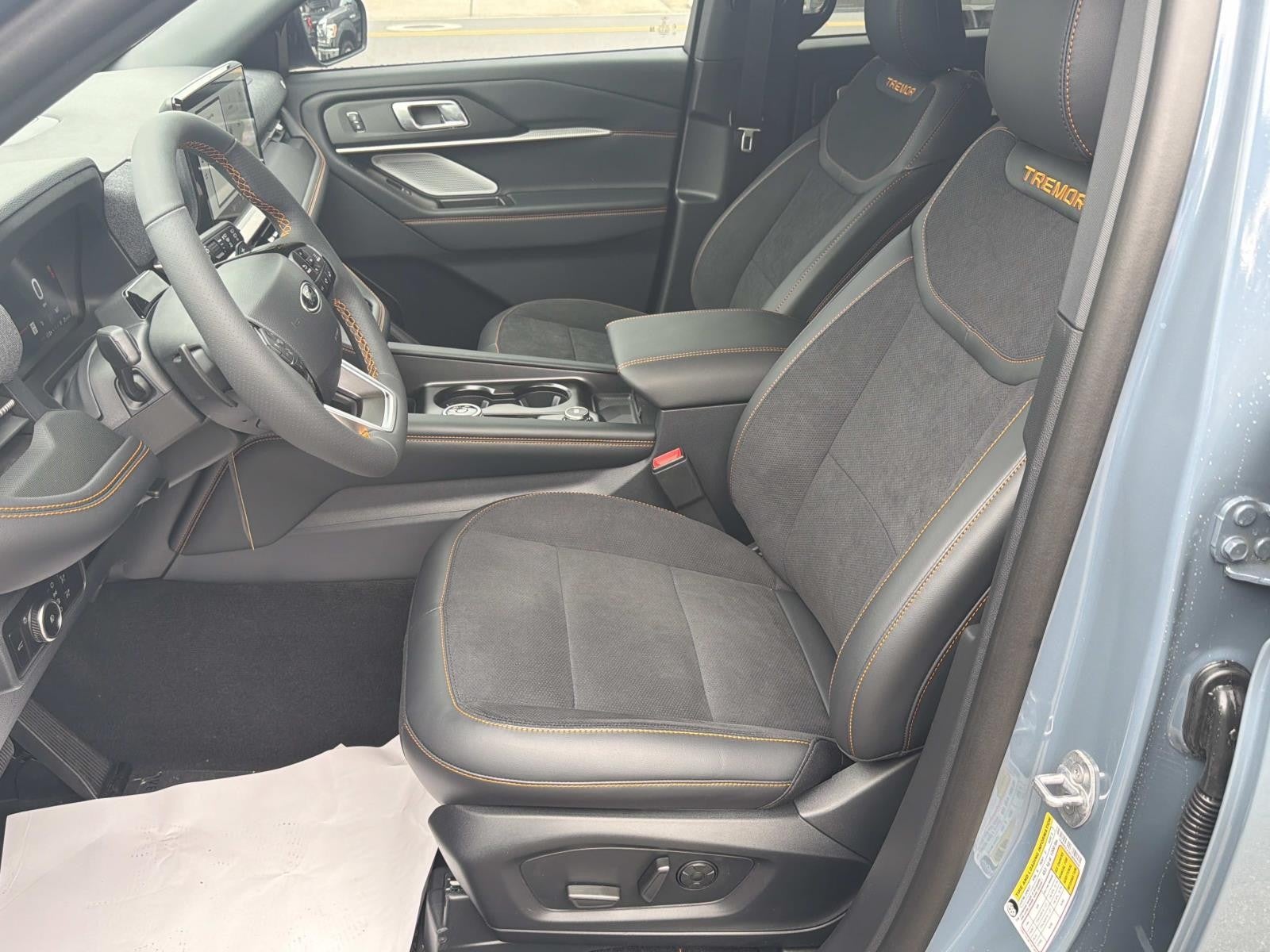 2026 Ford Explorer TREMOR 4WD