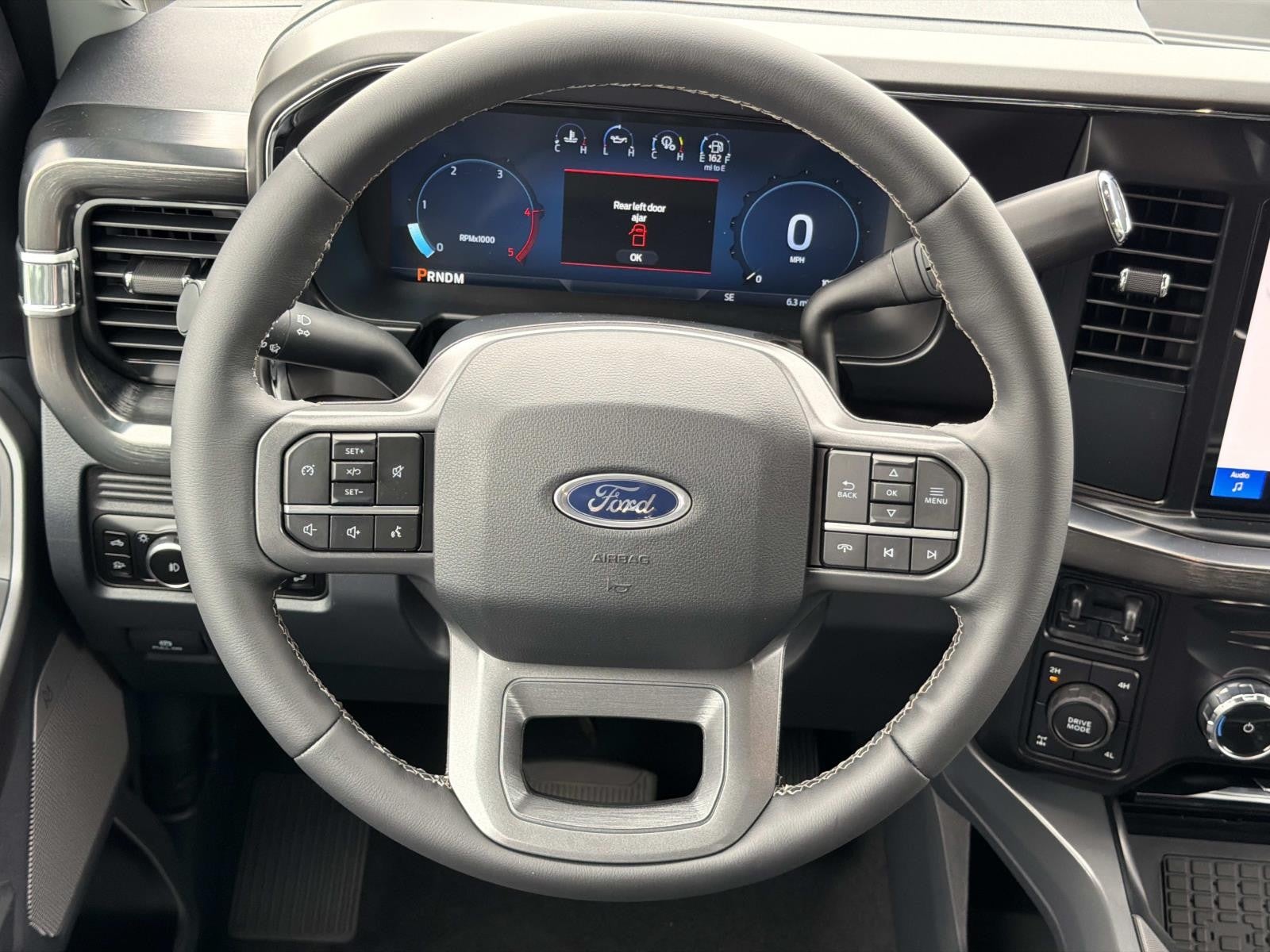 2026 Ford Super Duty F-250 SRW LARIAT 4WD CREW CAB 6.75'