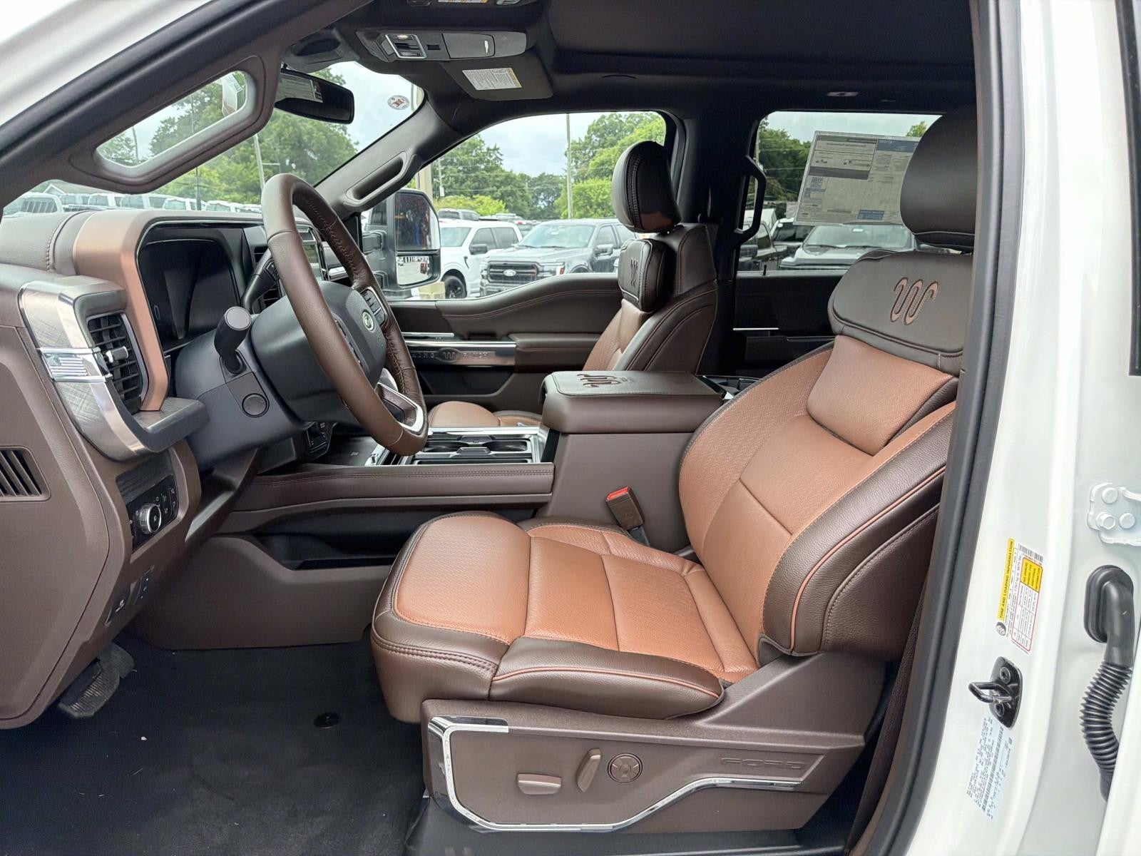 2026 Ford Super Duty F-350 SRW KING RANCH 4WD CREW CAB 6