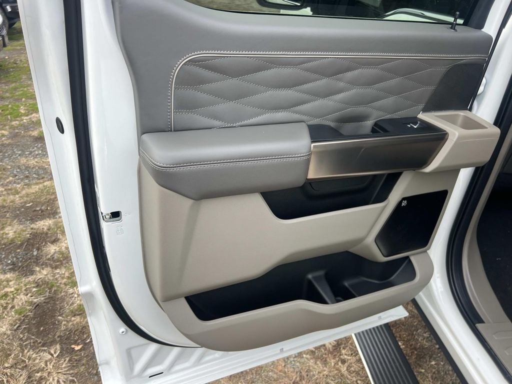 2026 Ford F-350SD DRW