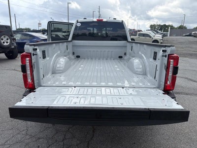 2026 Ford Super Duty F-350 DRW LARIAT 4WD CREW CAB 8' BO