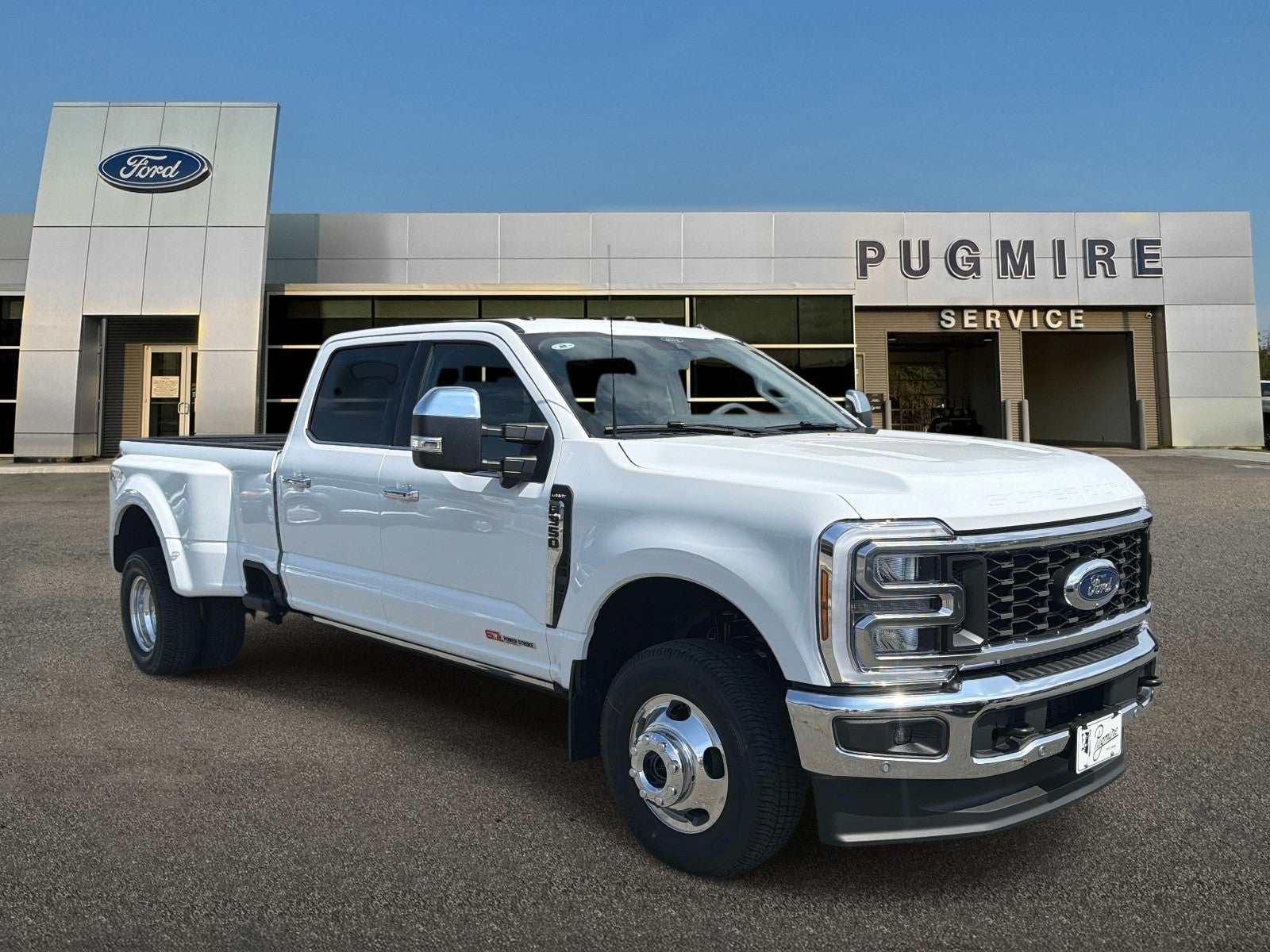 2026 Ford F-350 Lariat 4x4 Crew Cab 8' Box DRW's photo