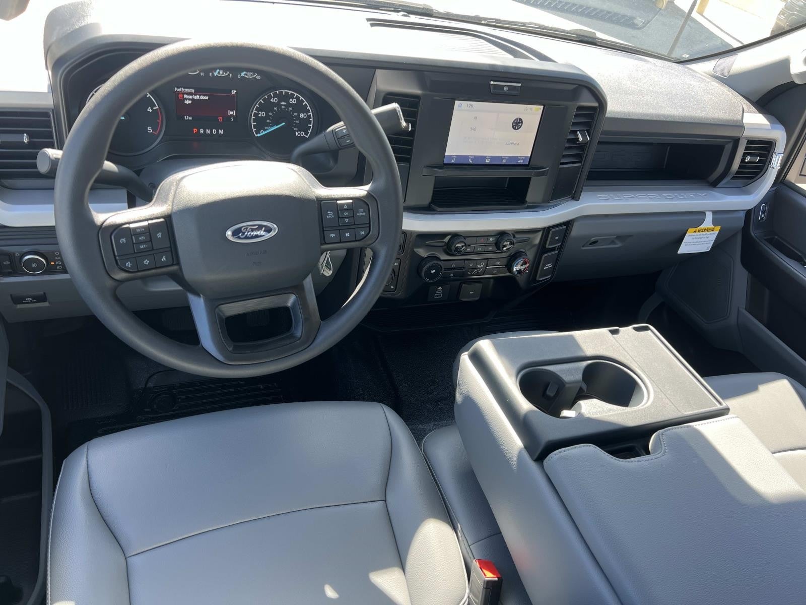 2026 Ford Super Duty F-350 DRW XL 4WD CREW CAB 8' BOX