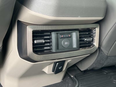 2026 Ford Super Duty F-450 DRW PLATINUM 4WD CREW CAB 8'