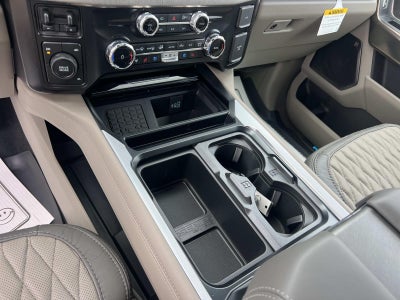 2026 Ford Super Duty F-450 DRW PLATINUM 4WD CREW CAB 8'