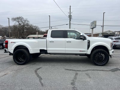2026 Ford Super Duty F-450 DRW PLATINUM 4WD CREW CAB 8'