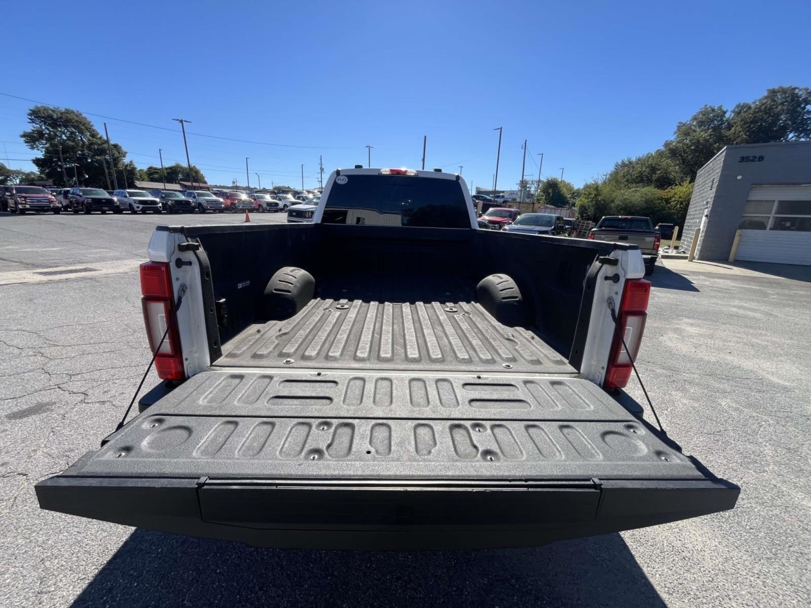 2022 Ford Super Duty F-450 DRW DRW 4X4 CREW CAB