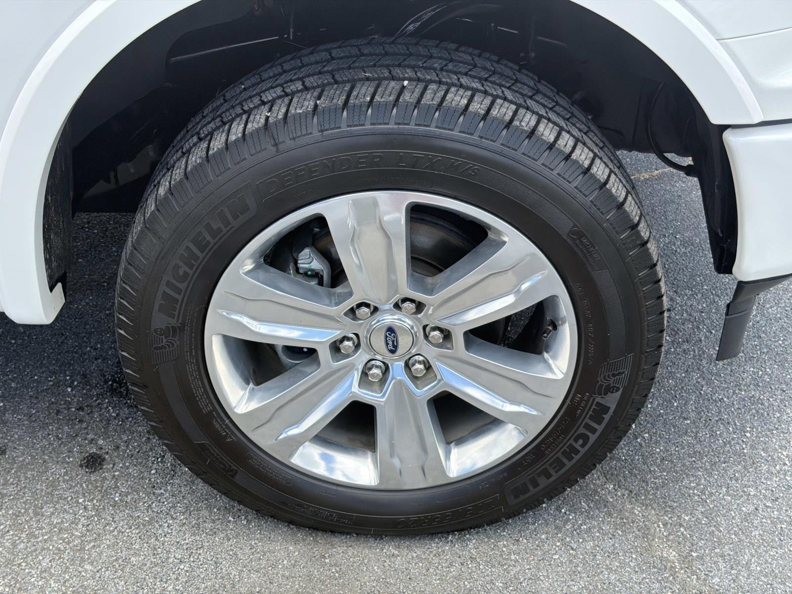 2019 Ford F-150 PLATINUM 4WD SUPERCREW 5.