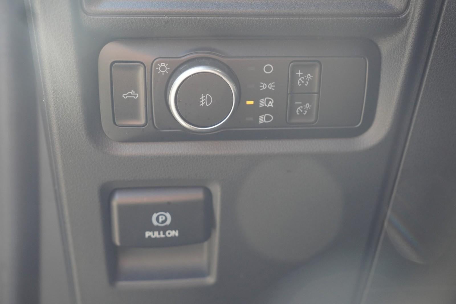 2024 Ford F-150 STX 4WD SUPERCREW 5.5' BO