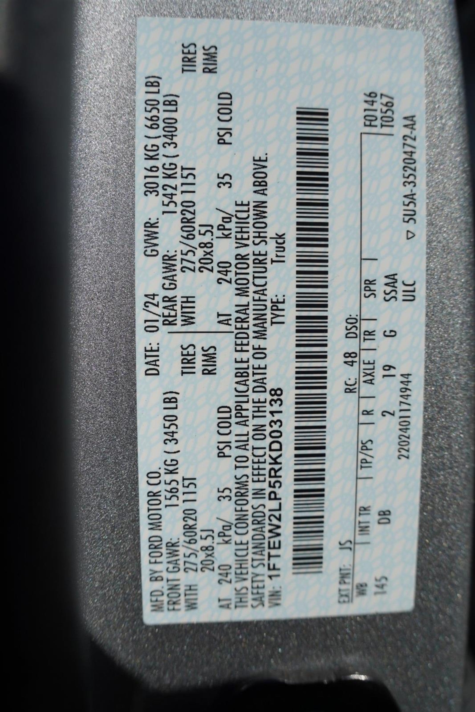 2024 Ford F-150 STX 4WD SUPERCREW 5.5' BO