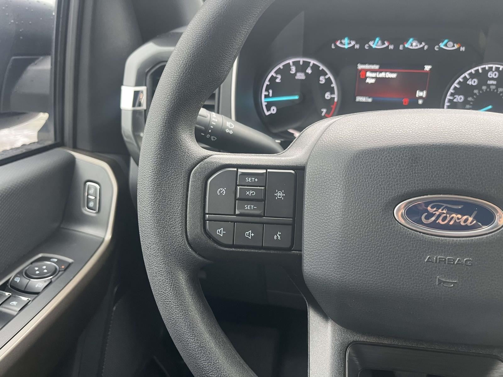 2023 Ford F-150 XL 4X4 SUPERCREW