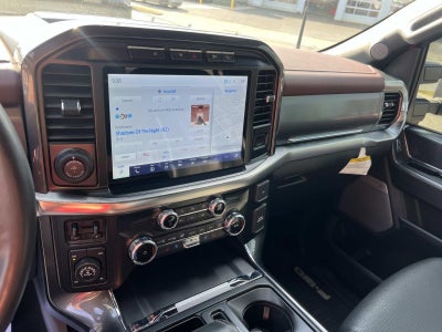 2022 Ford F-150 LARIAT 4WD SUPERCREW 5.5'