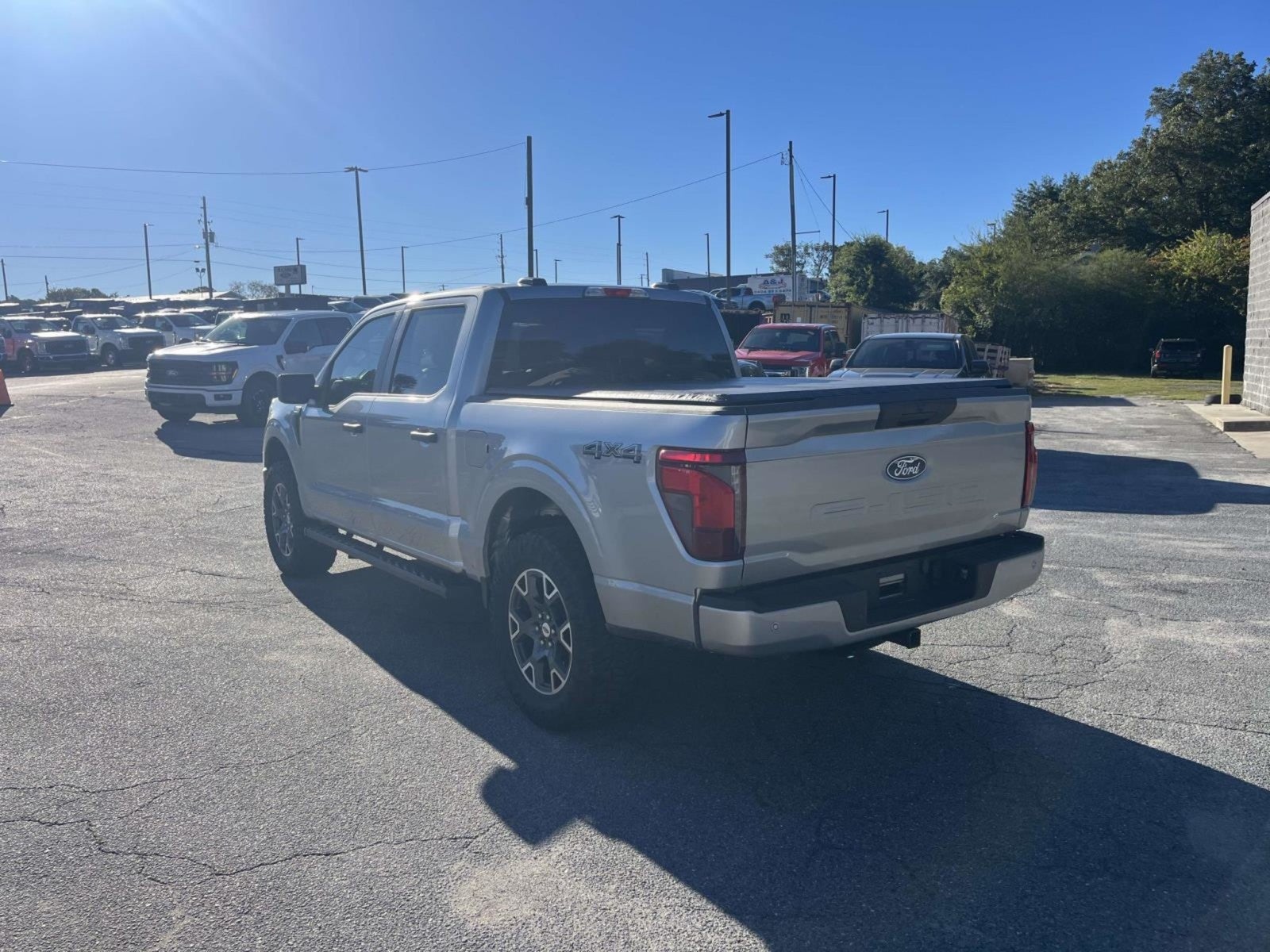 2024 Ford F-150 STX 4WD SUPERCREW 5.5' BO